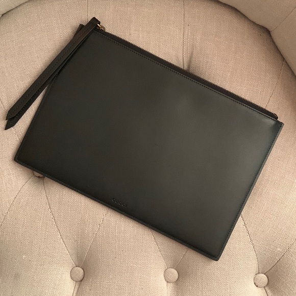 Authentic Life is Gucci- Gucci Ghost Clutch - Picture 6 of 10